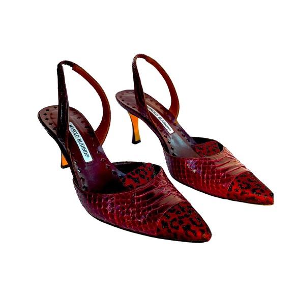MANOLO BLAHNIK woman’s pointed toe reptile/fabric burgundy heels, 8 1/2 - Picture 1 of 16
